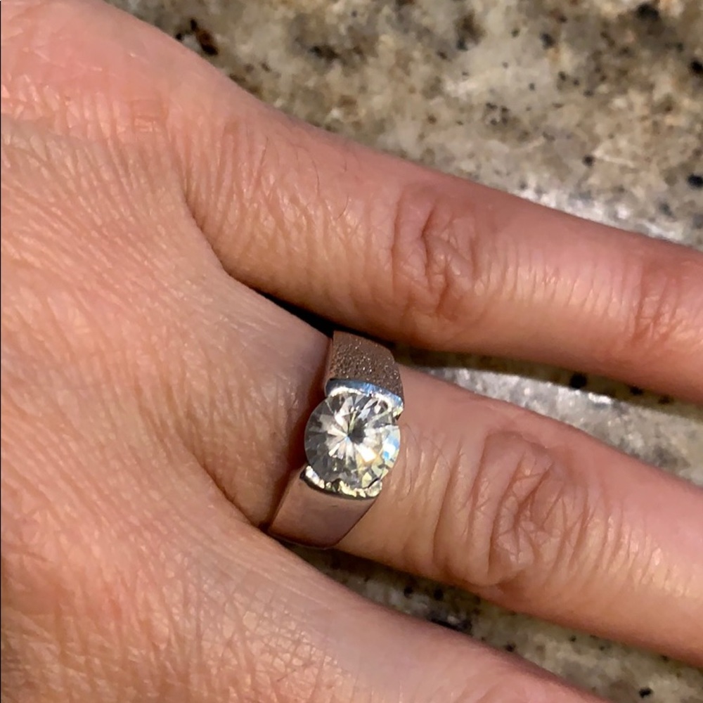 .925 sterling silver ring